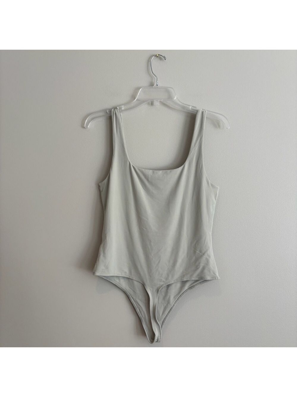 House of Harlow 1960 Gray Sleeveless Bodysuit Size L - Picture 2 of 6